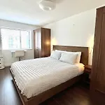 Quiet, Luxury Apt In Dublin.